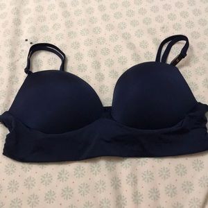 Victoria secret bra. New with tags.